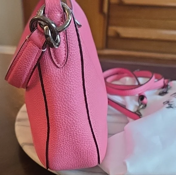 Coach Chelsea Pink Leather Shoulder Bag, 2017 Includes Dust Bag! 💖 - Picture 11 of 17